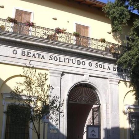 B&B Beata Solitudo อาเจโรลา ภายนอก รูปภาพ