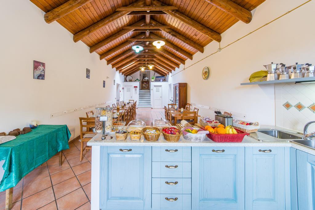 B&B Beata Solitudo อาเจโรลา ภายนอก รูปภาพ